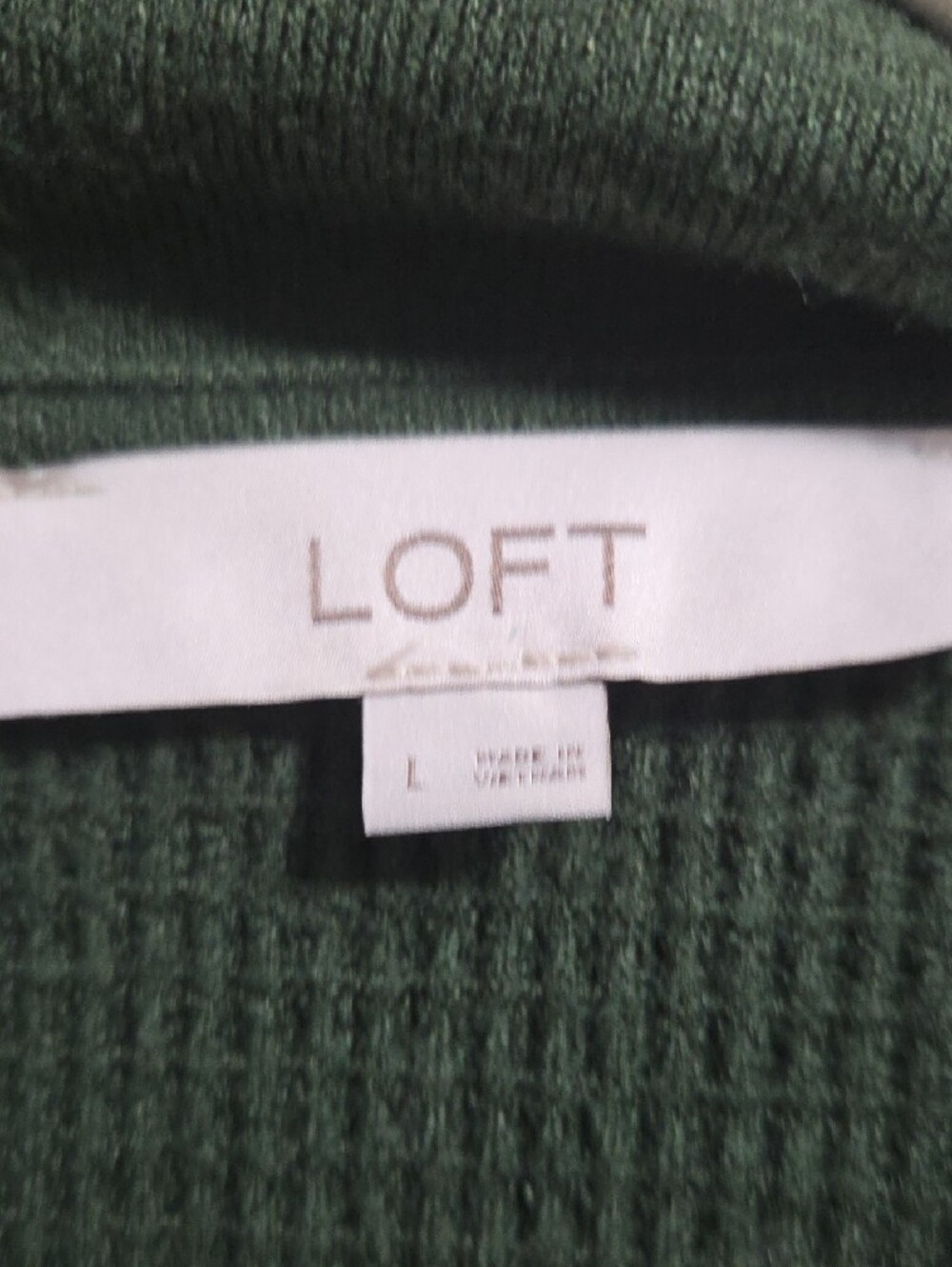 LOFT Top Bundle - Picture 3 of 7